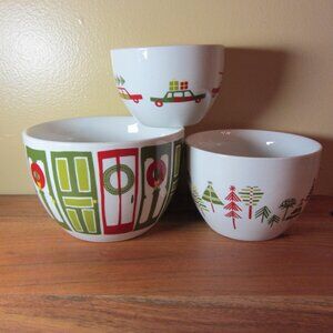 crate & barrel bowls yule town Julia Rothman holiday christmas set of 3 (w3541)
